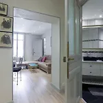 13 Boulevard Carnot By Halldis