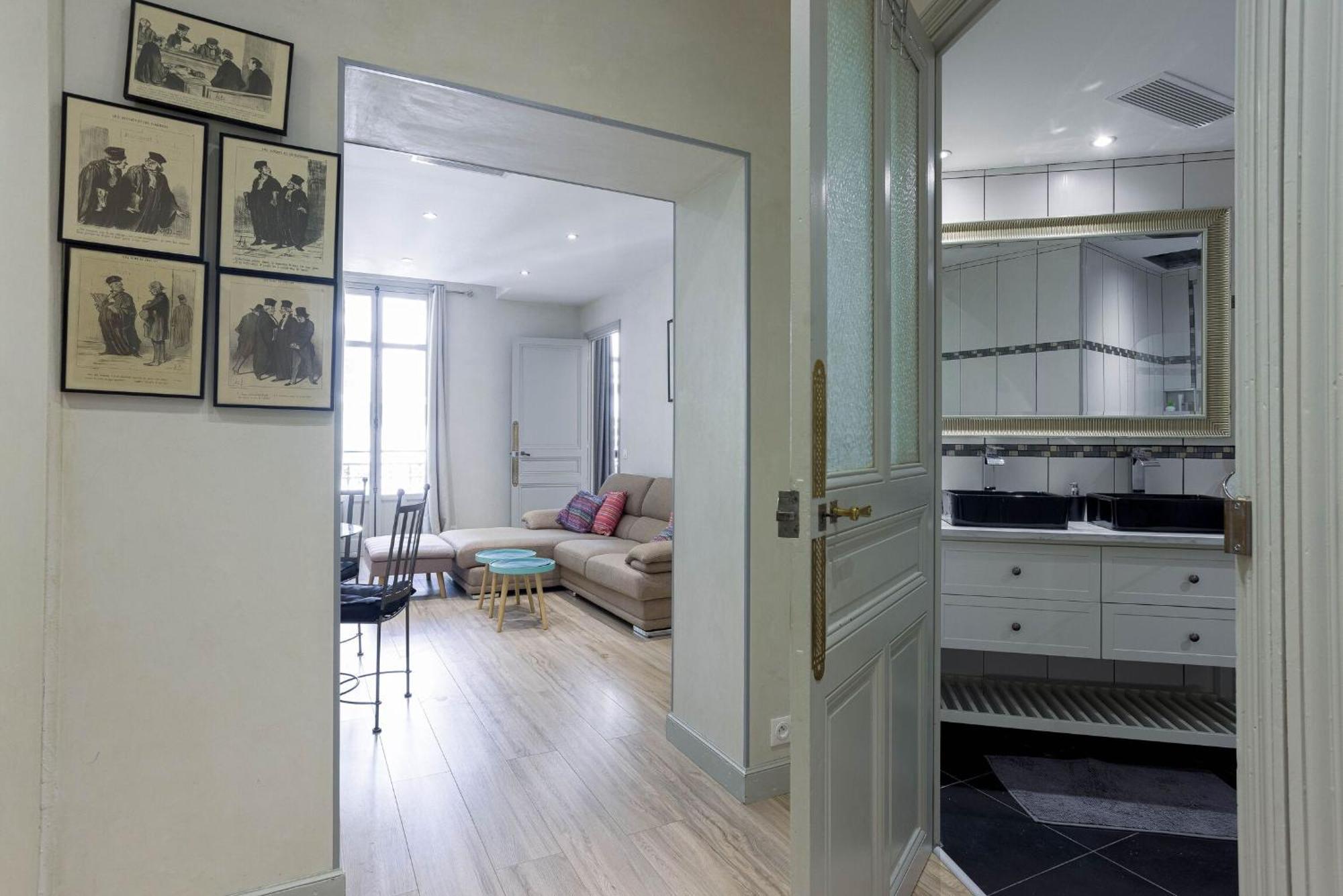 Appartement 13 Boulevard Carnot By Halldis *